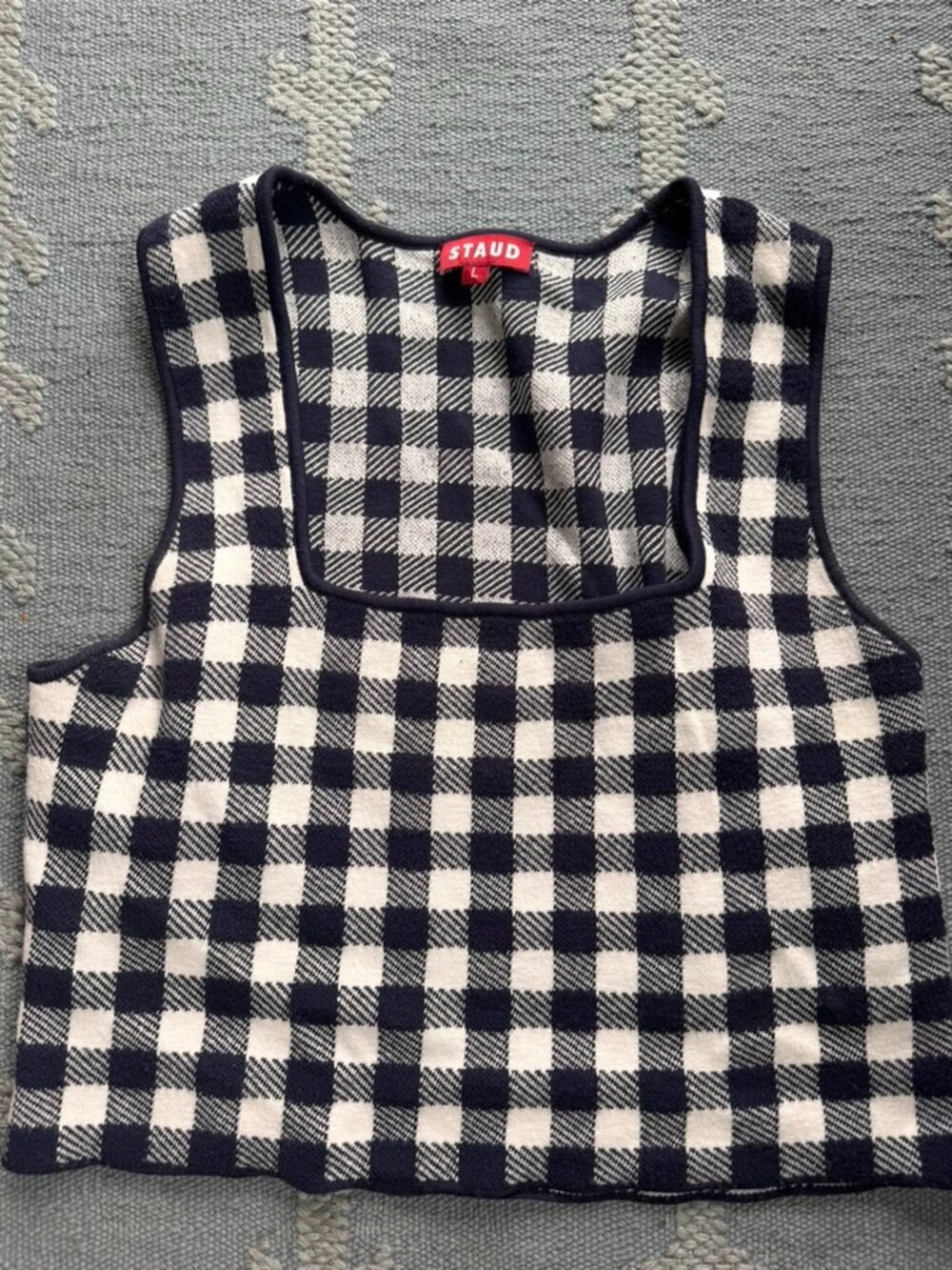 Staud cropped gingham top - L